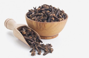 Cloves